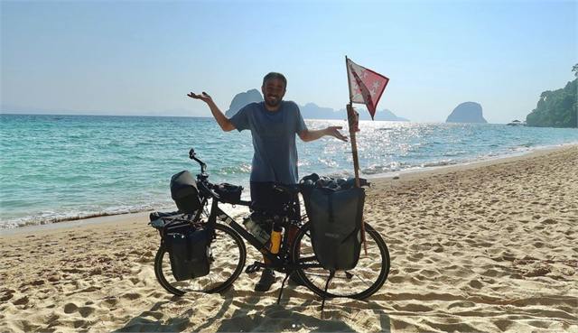 AVCLO - Sion à Tokyo à vélo pour sensibiliser à l'AVC - 6